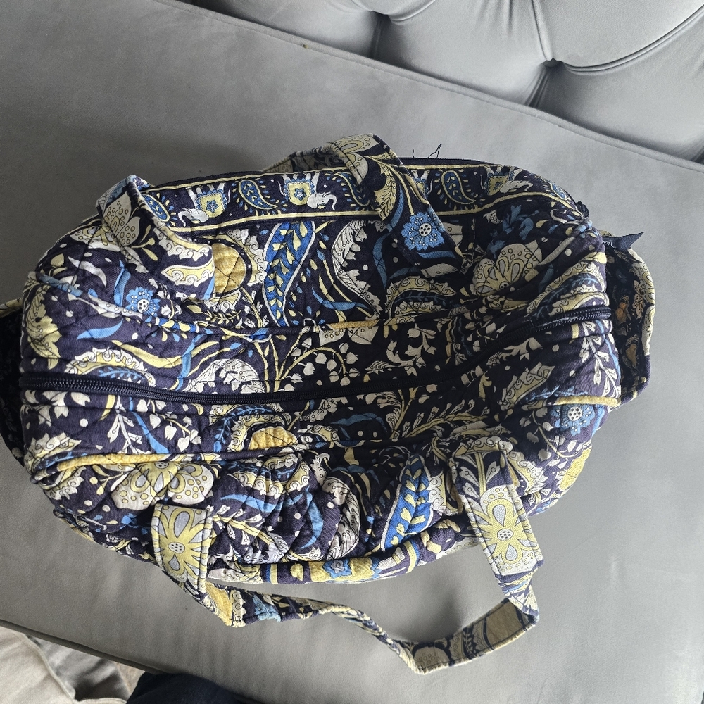 Vera Bradley Ellie Blue Paisley Elephant Floral diaper bag - Picture 4 of 7